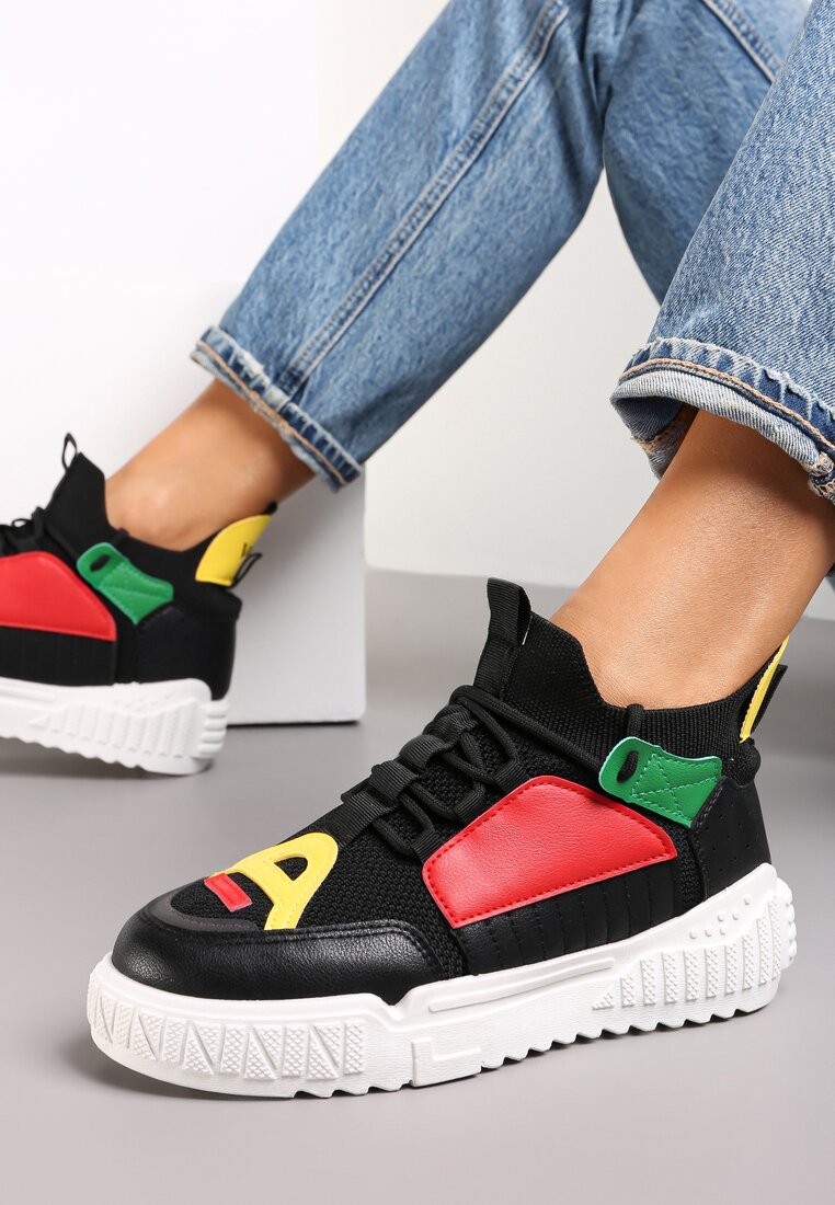 Adidași Negri Agathime