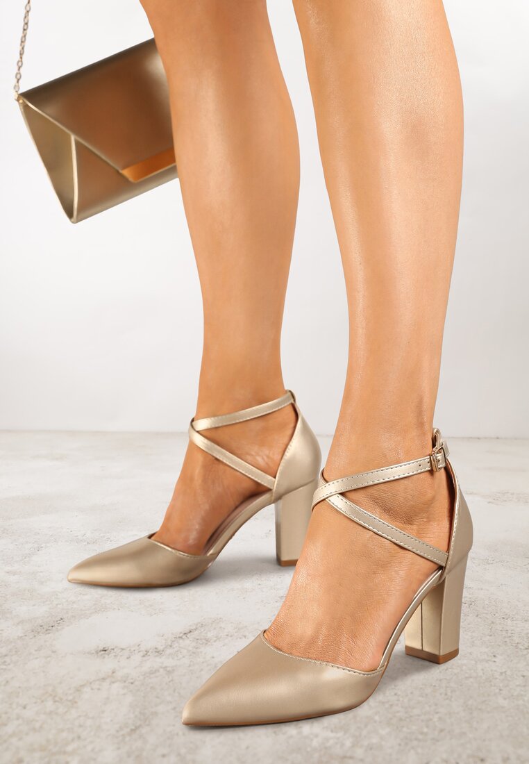 Pantofi cu toc Aurii