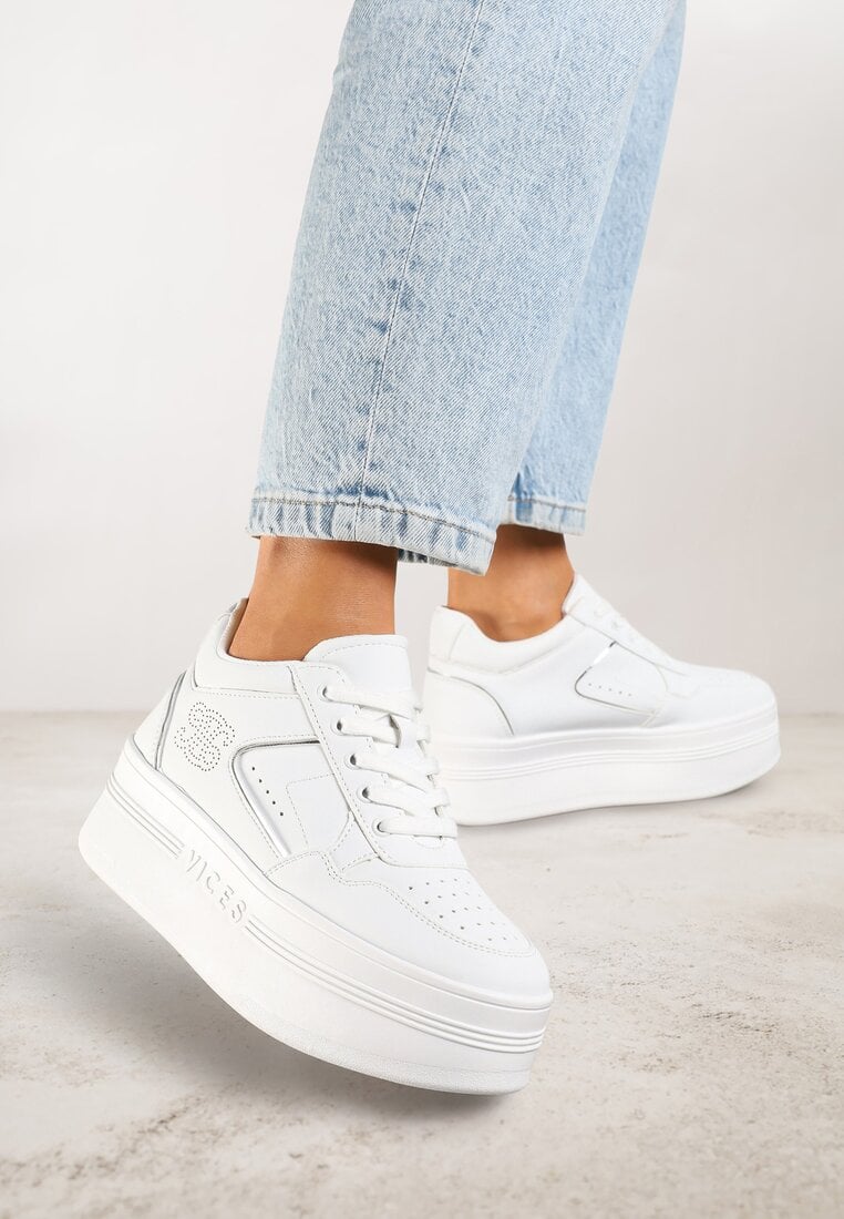 Adidași Alb-Argintii Vices cu Platformă Decorați cu Aplicații Metalice Nelanil