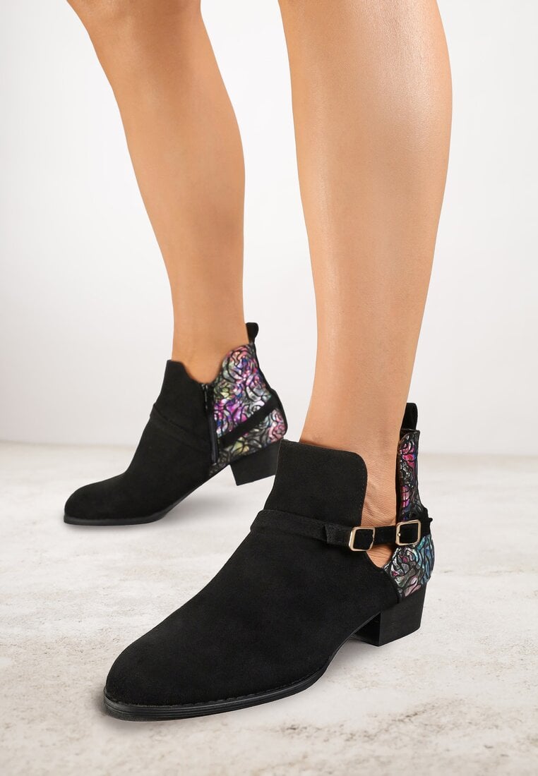 Ghete Negre Vices pe toc gros Decorate cu flori Selianor