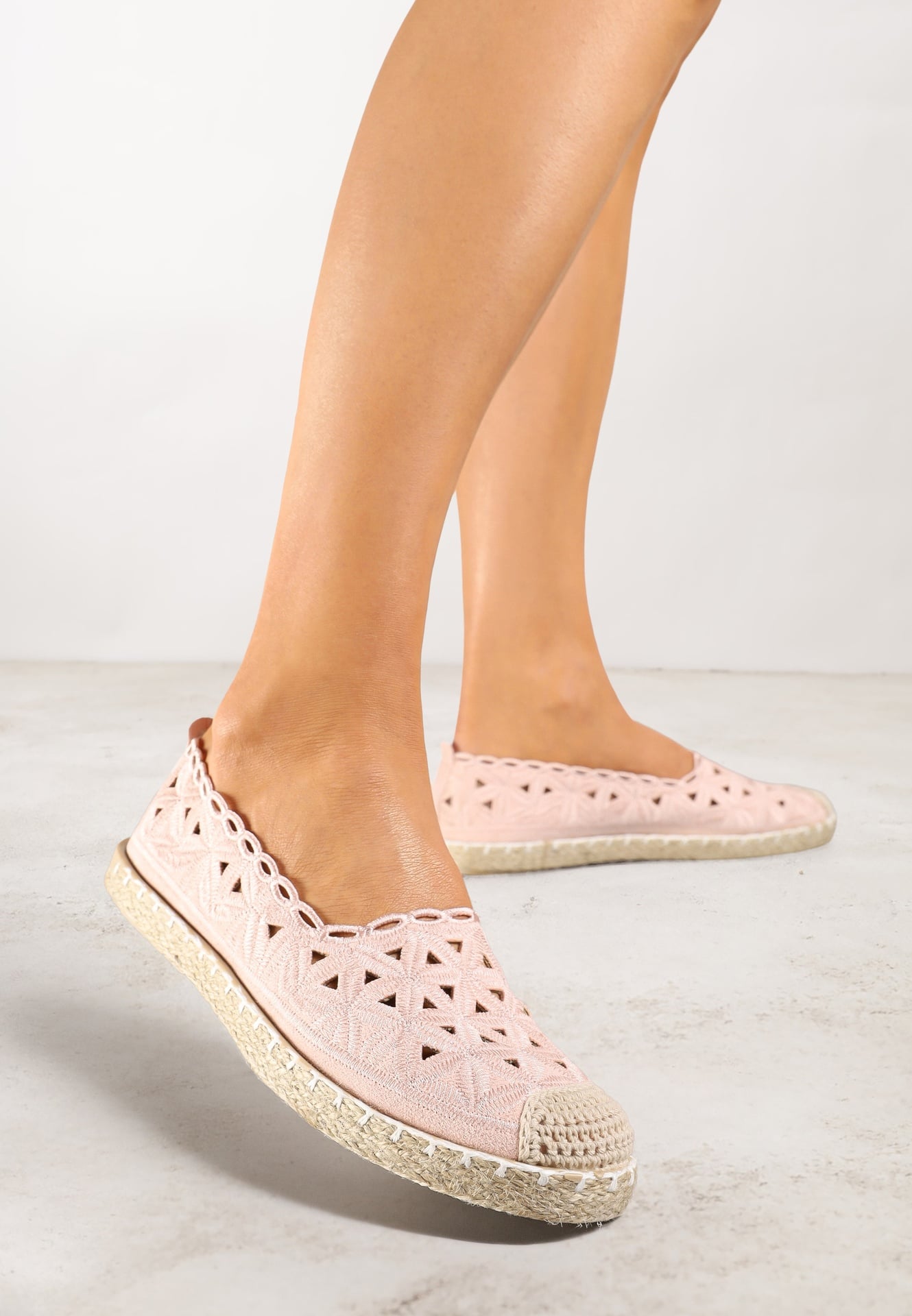 Espadrile Roz Vices cu capută perforată și șnur împletit Arivoni
