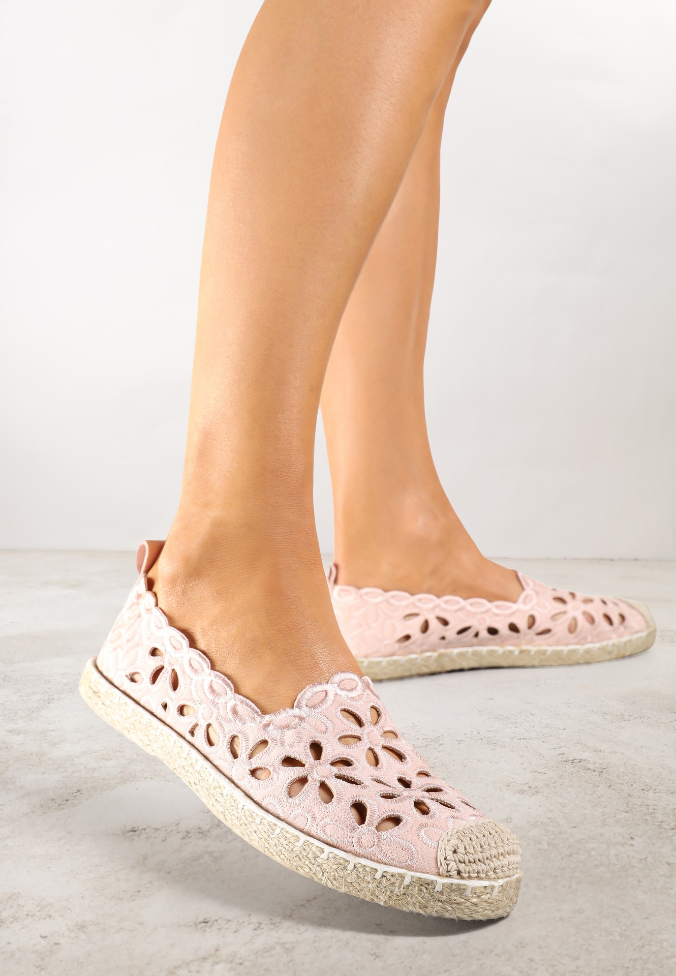 Espadrile Rozii Vices Decorate cu Model Ajurat și Împletitură Decorativă Arivosa