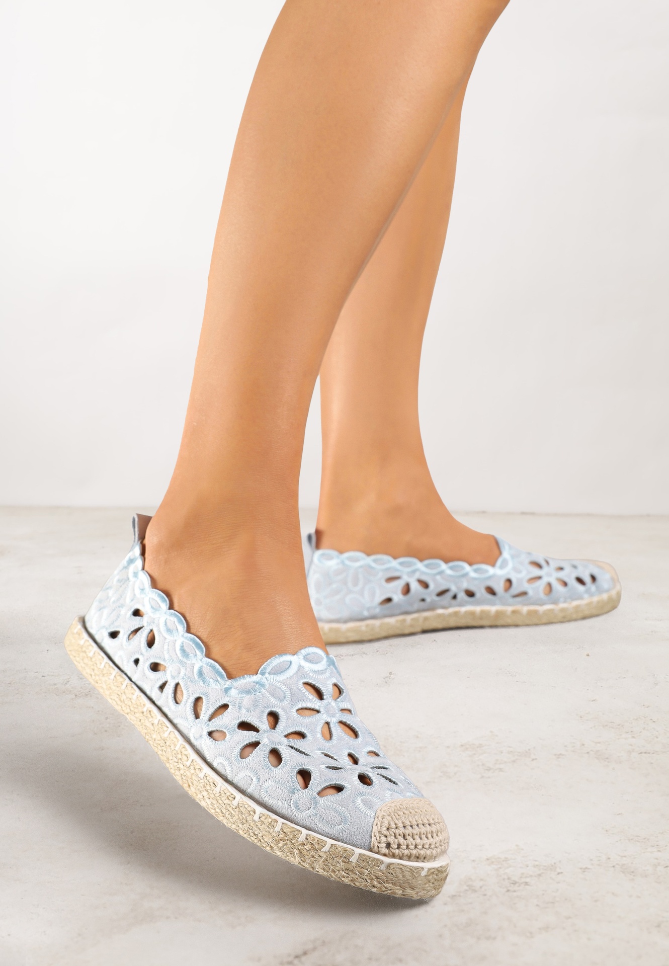 Espadrile Albastre Vices Decorate cu Model Perforat și Împletitură Decorativă Arivosa