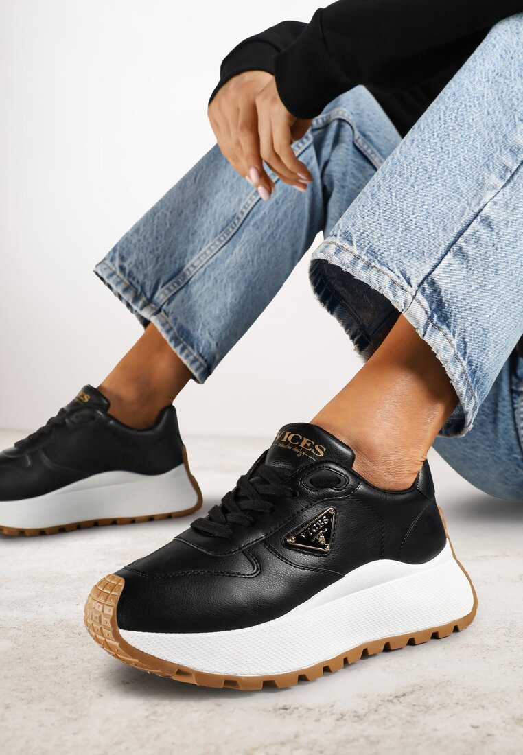 Adidași Negri Vices cu platformă decorați cu aplicație metalică Nelviera