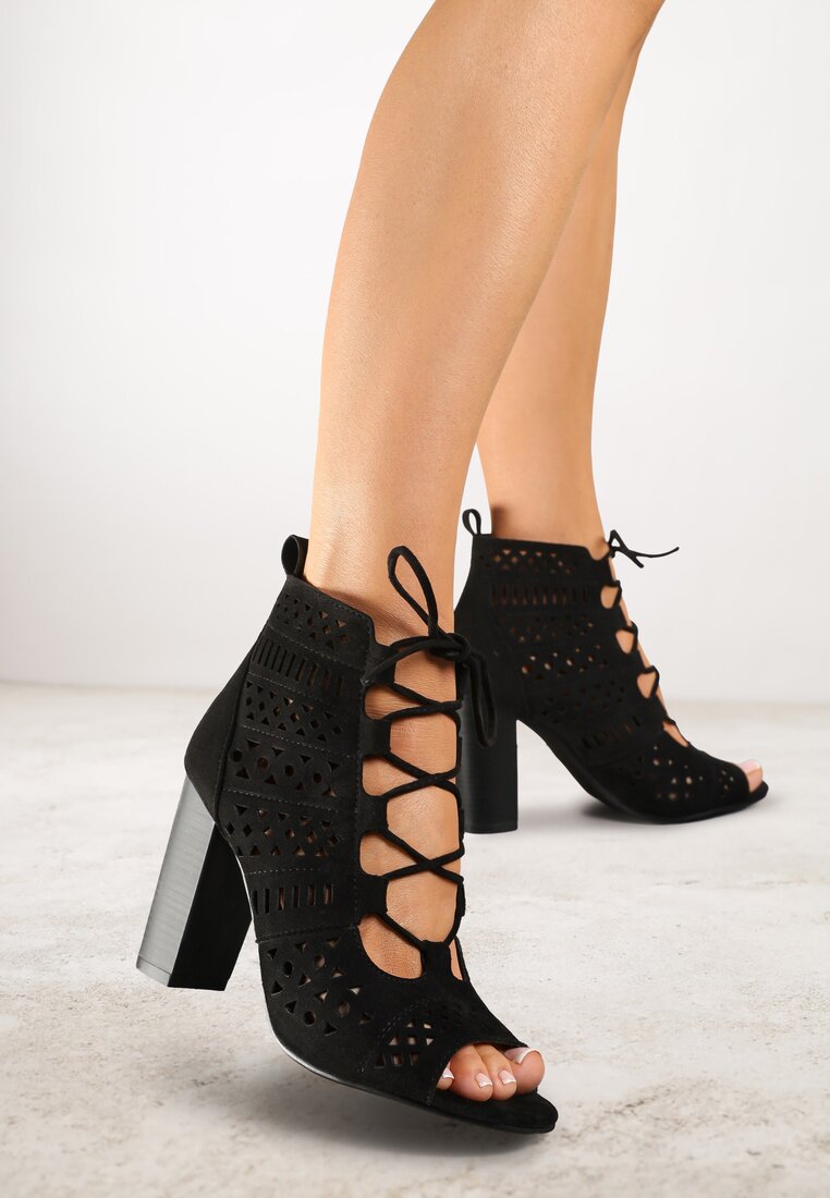 Botine Negre Decupate Vices cu toc gros Nimisa