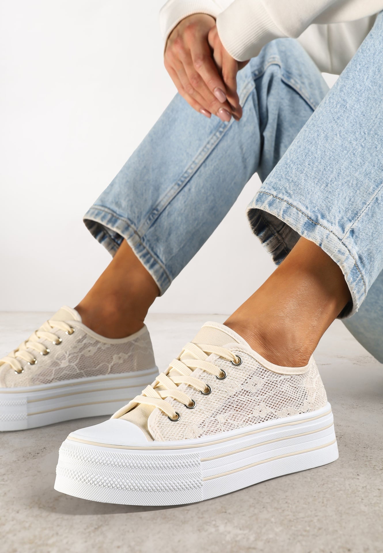 Tenisi din dantelă bej Vices cu talpă dublă Telosira