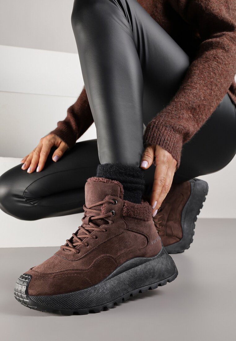 Adidași de iarnă Maro Vices cu Platformă decorați cu Text și Blană Lanite