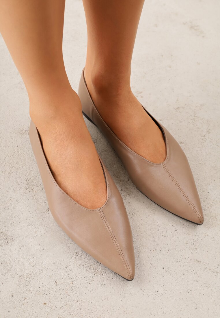 Balerini Bej închis Vices cu Vârf ascuțit și Branț din piele Belviie