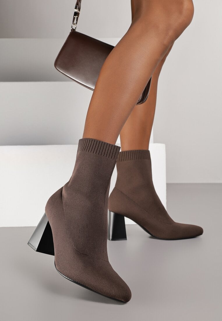 Botine Maro Vices cu Toc Gros cu Parte Superioară Tip Șosetă Adanelle