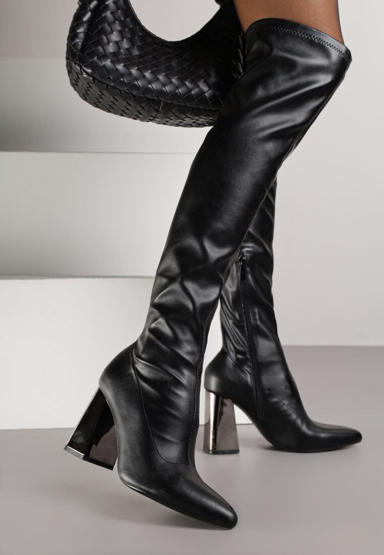 Cizme Negre Ajustate Peste Genunchi Vices pe Toc Metalic Todvira