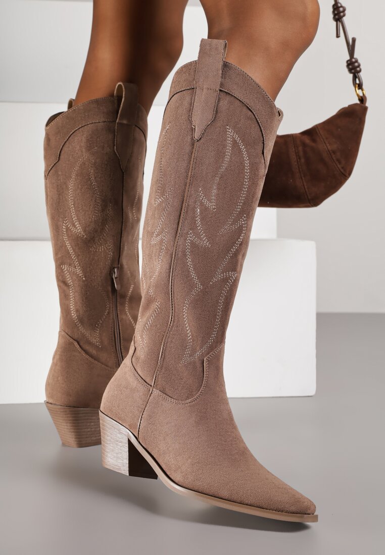 Cizme cowboy bej închis brodate cu toc conic Galianna