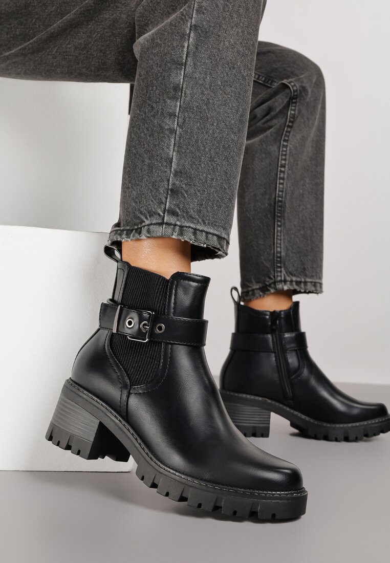 Botine Negre stil Chelsea cu toc jos cu o curea cu cataramă Lathorie