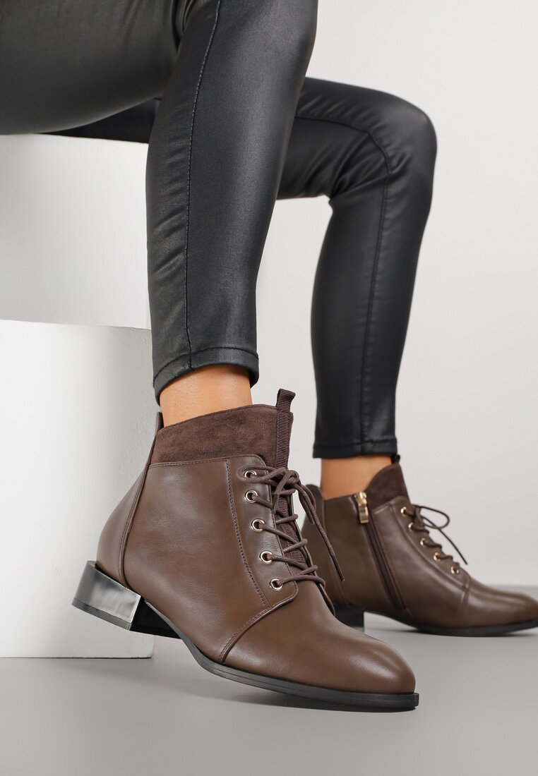 Ghete Maro Vices decorate cu cusături Vamine