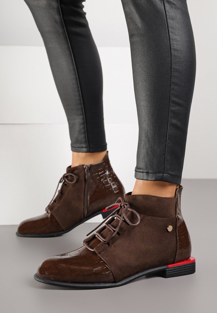 Ghete Maro Lăcuite Vices Decorate Cu Imprimeu în Relief Uzvila