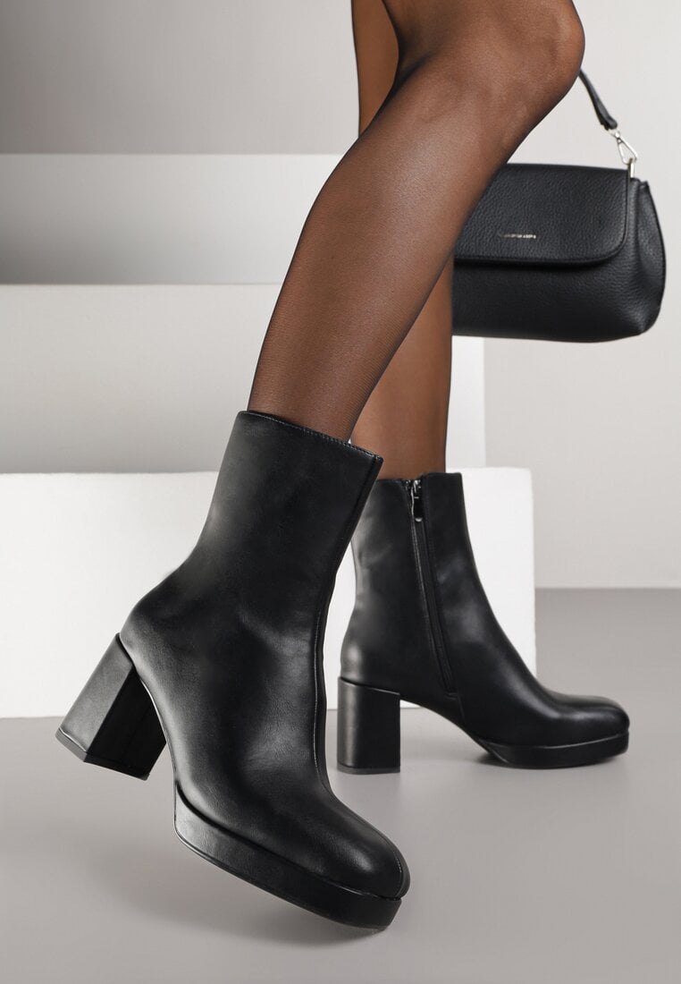 Botine Negre Vices cu platformă și toc decorate cu vârf pătrat Faleanna