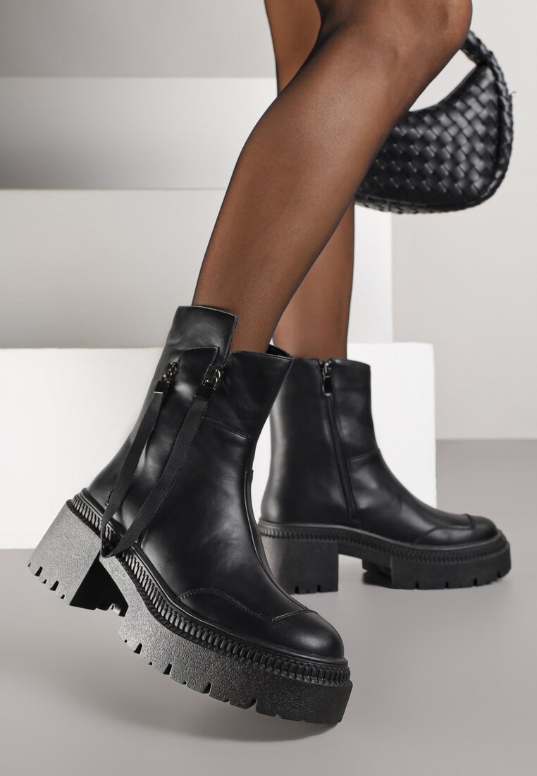 Botine Negre Vices Decorate cu Panglică Rotine