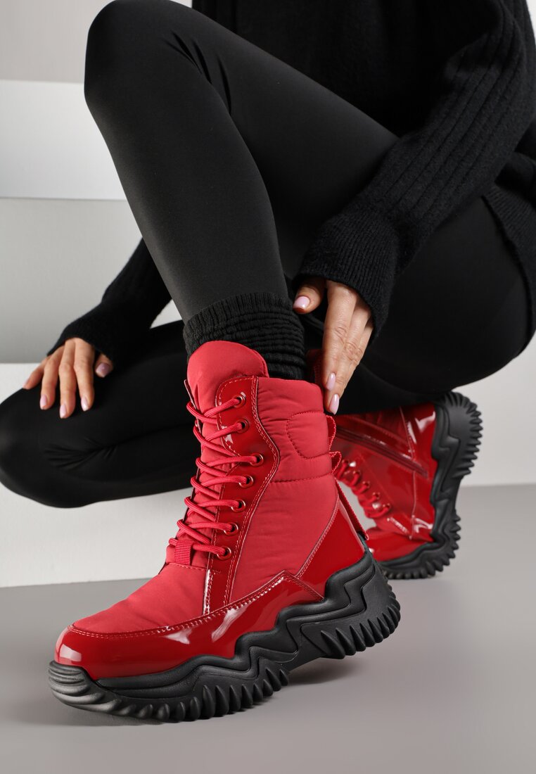 Ghete de zăpadă Roșii VICES cu Carâmb Șnuruit și Platformă Reliefată Reinavia