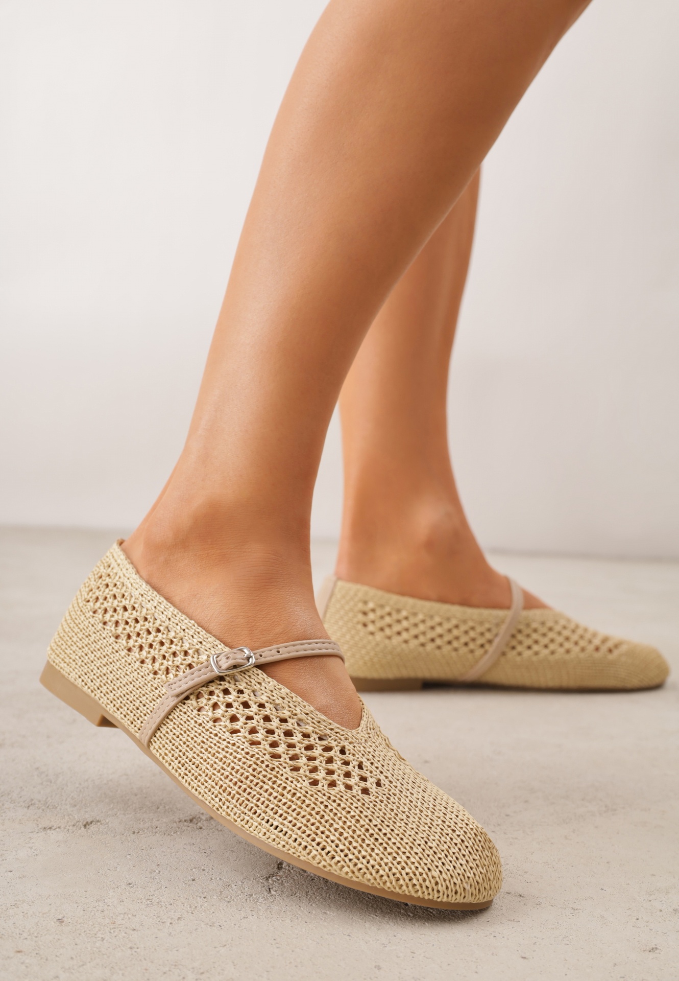 Balerini Agabel Bej închis