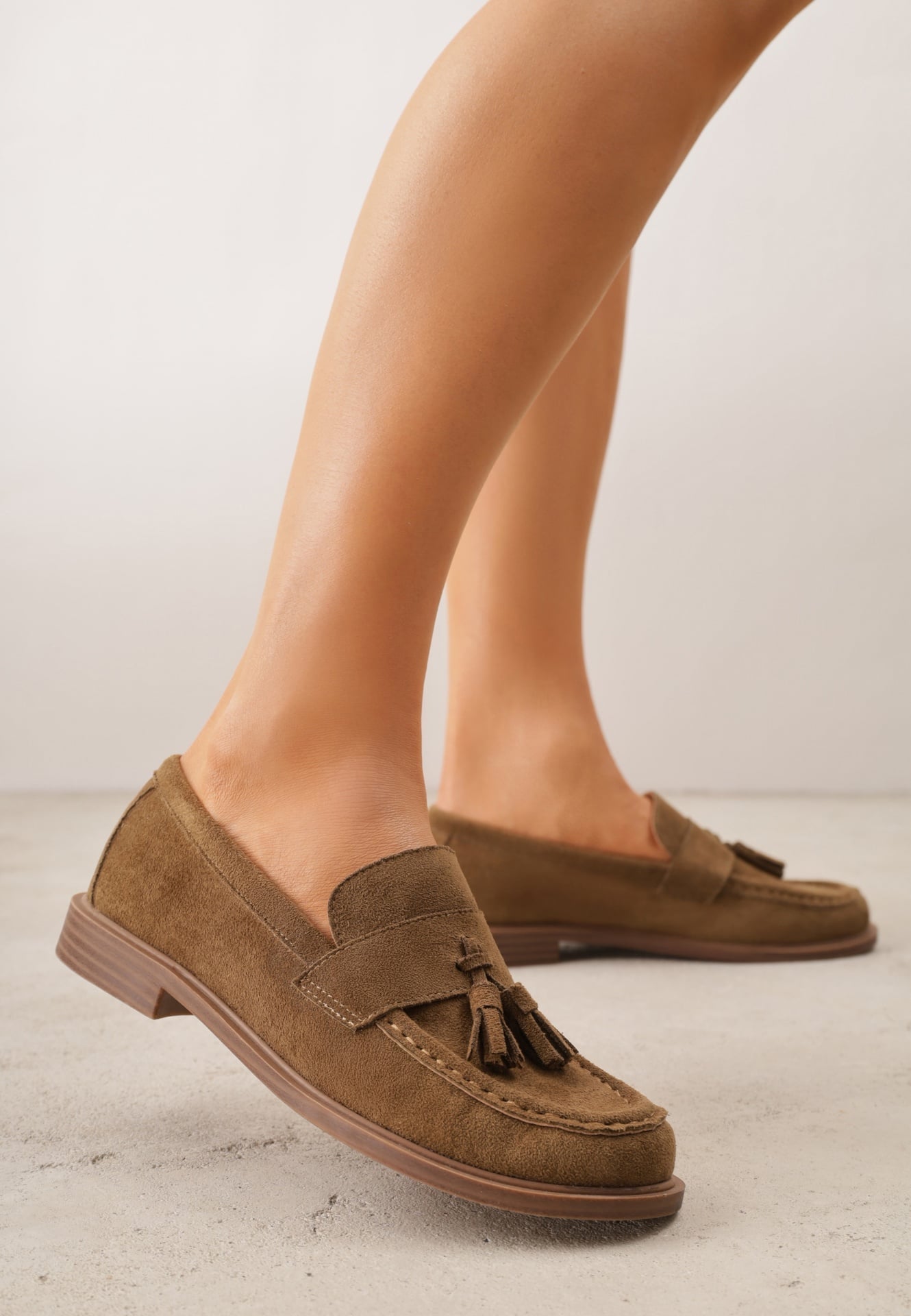 Moccasini Bej închis VICES cu Branț din Piele Naturală Decorate cu Ciucuri Maritune