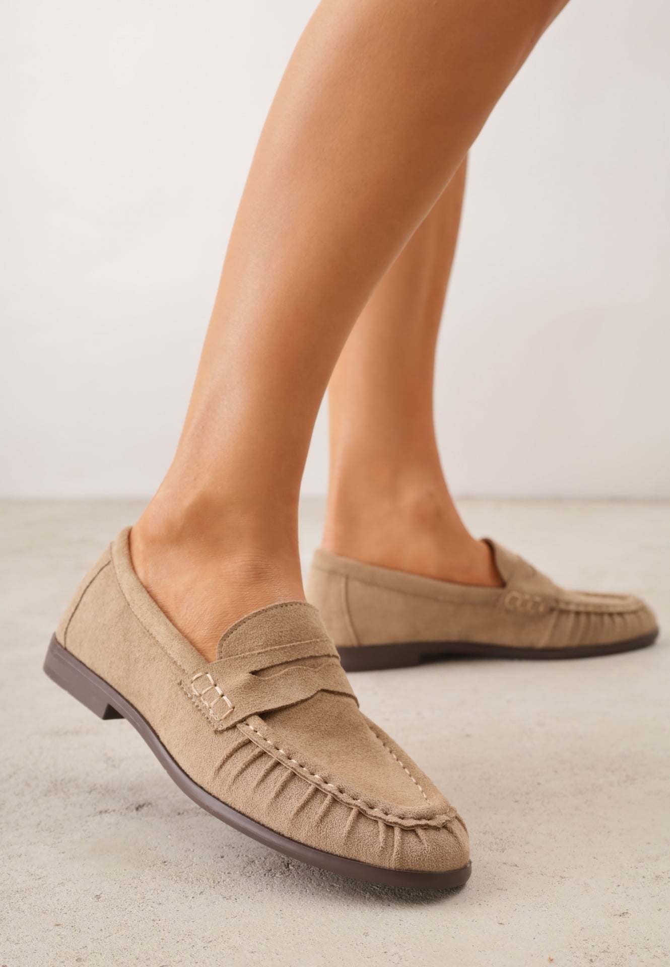 Mocasini Bej VICES cu Branț din Piele și Încrețituri la Vârf Ananora