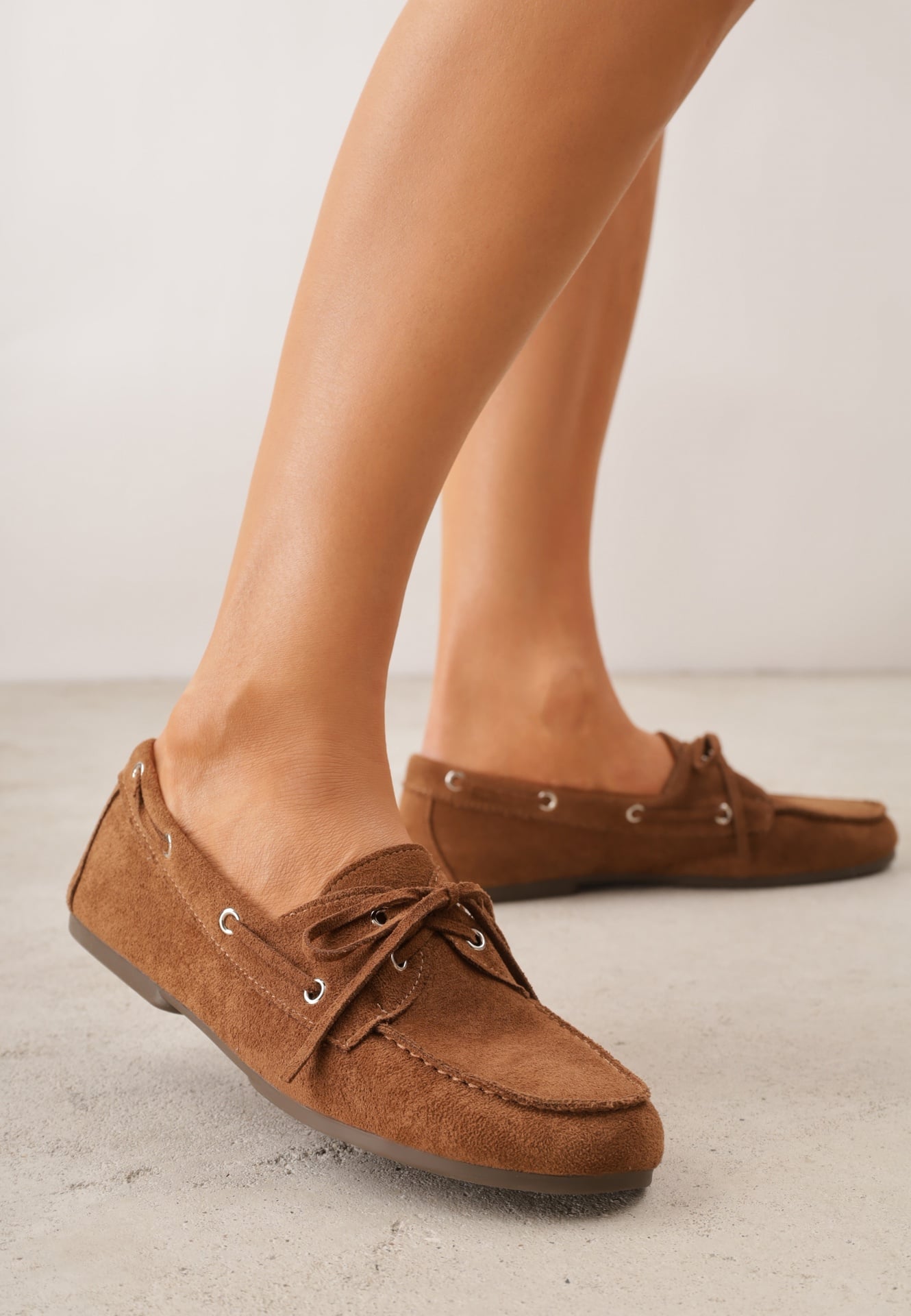Mocasini VICES maro deschis cu branț din piele naturală cu șireturi Nairis