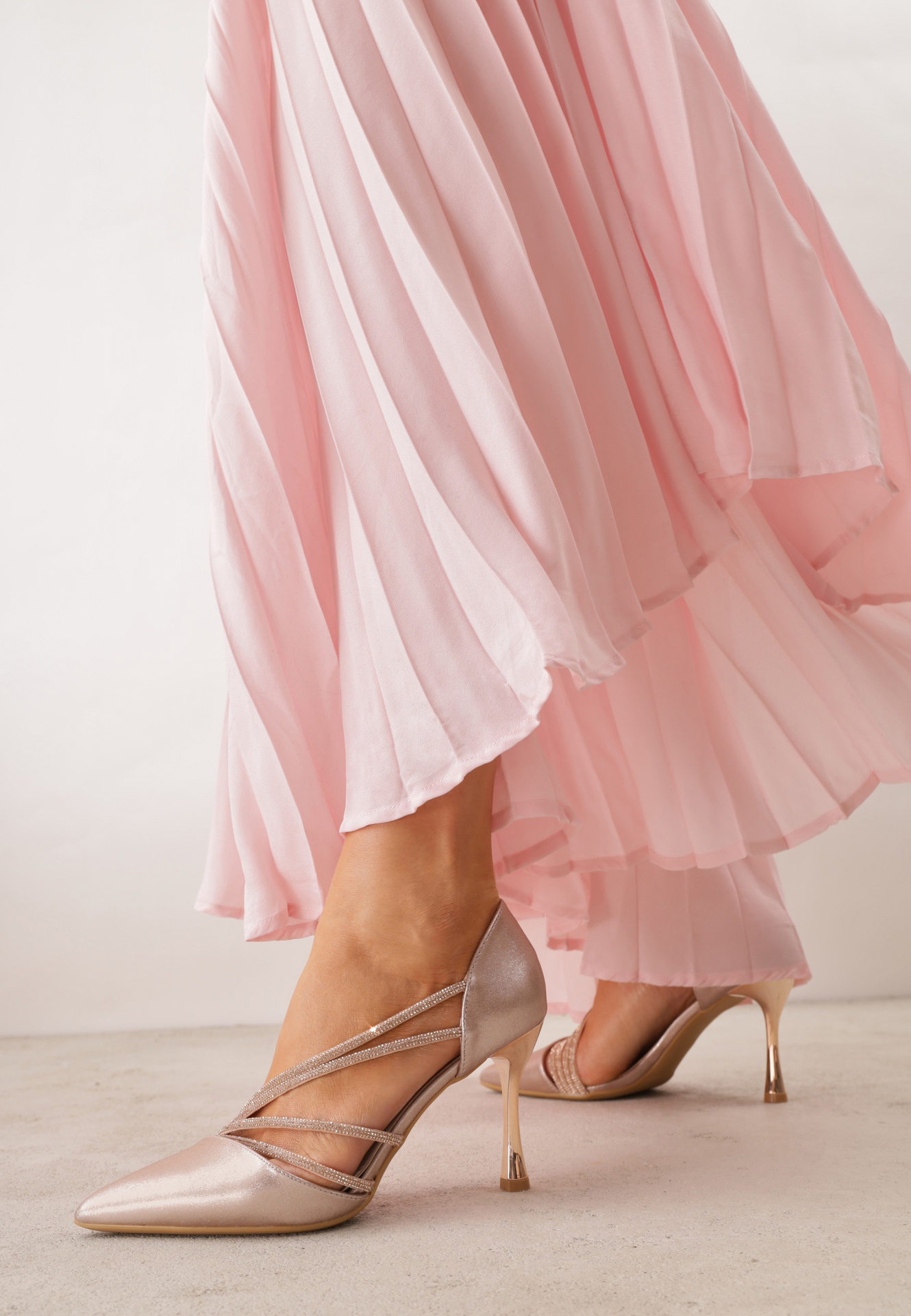 Pantofi stiletto Jaenlith Culoarea șampaniei