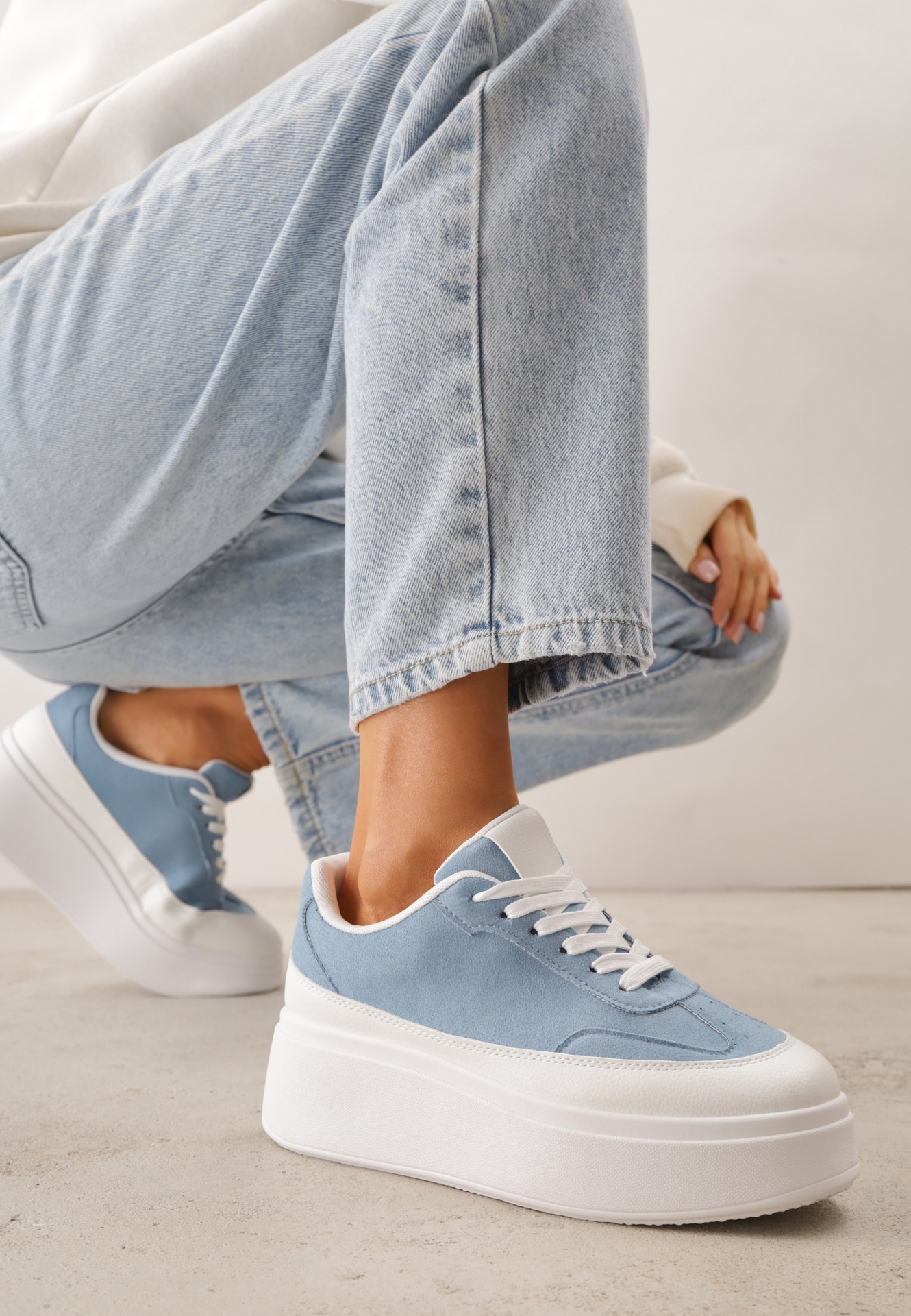 Sneakers Albastre VICES pe Platformă cu Vârf Decorativ Attis