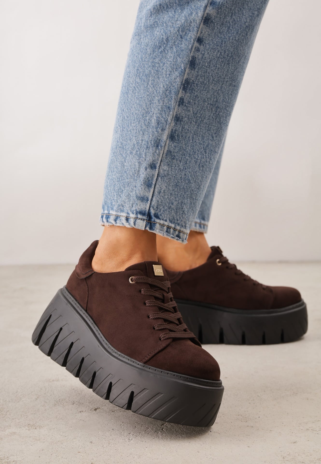 Sneakers VICES pe platformă chunky Tassi Maro